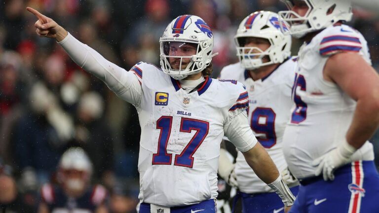 Bills poking fun at Patriots tops NFL Week 15 trolls
