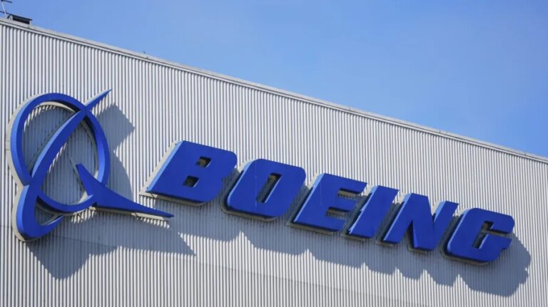 Boeing awarded $8.6B contract to build jets for Israel