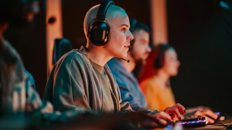 gamer-gettyimages-2249833036
