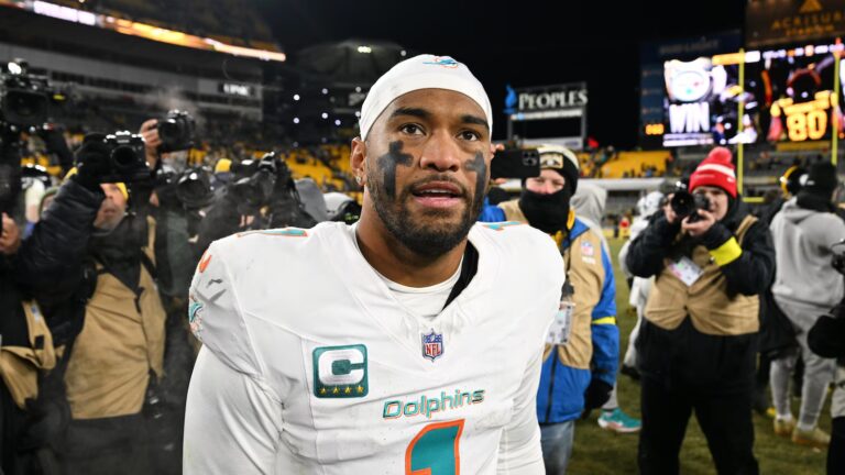 Dolphins considering a change at QB after Tua Tagovailoa's continued struggles