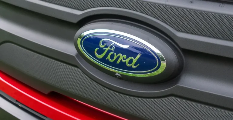 Ford’s big bet on EVs didn’t pan out — now it’s pivoting to hybrids and energy storage