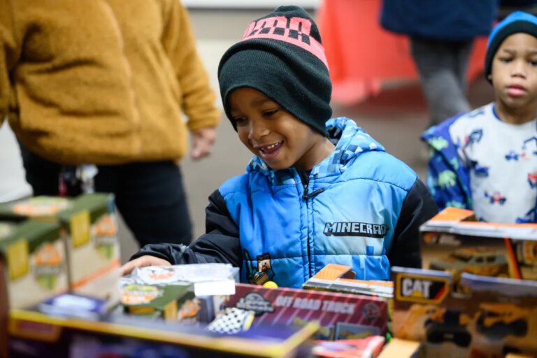 Gary politicians hosts annual Spirit of Christmas gift giveaway