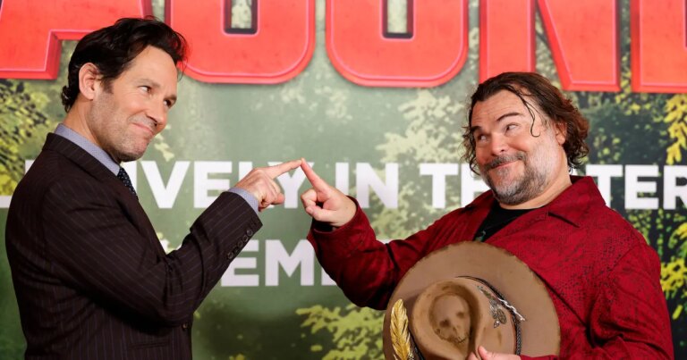 Hot Pics: Photos of Celebrity Sightings Around the World