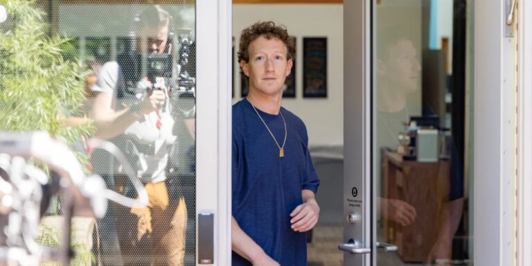 Mark Zuckerberg gifted noise-canceling headphones to his Palo Alto neighbors