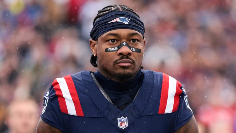 New England Patriots player Stefon Diggs faces strangulation charge New England Patriots player Stefon Diggs faces strangulation charge