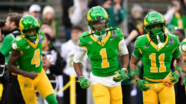 Oregon threatens deep CFP run as star playmakers return at perfect time