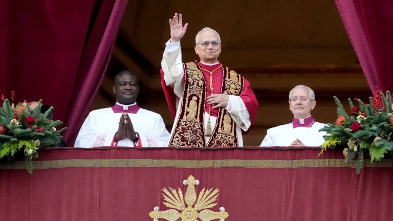 Pope Leo XIV Christmas message calls for peace and unity