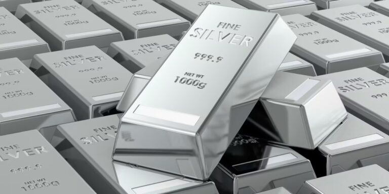 Silver is turning into one of the hottest trades of 2025. Why this veteran investor is targeting $300 in a coming ‘mania’ phase Silver is turning into one of the hottest trades of 2025. Why this veteran investor is targeting $300 in a coming ‘mania’ phase