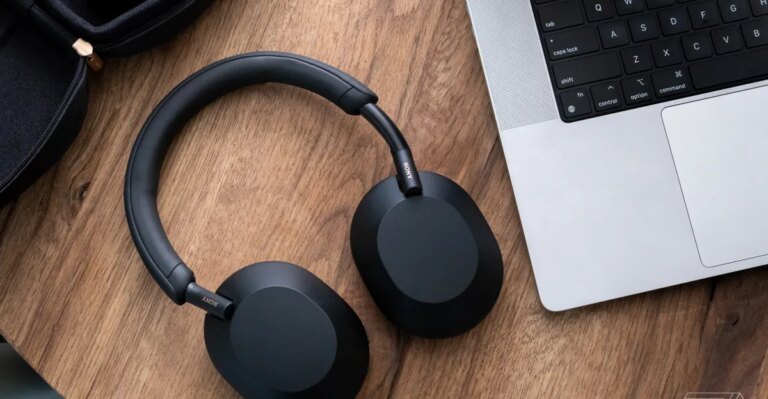 Sony’s XM5 headphones and the latest Kindle round out this week’s best deals