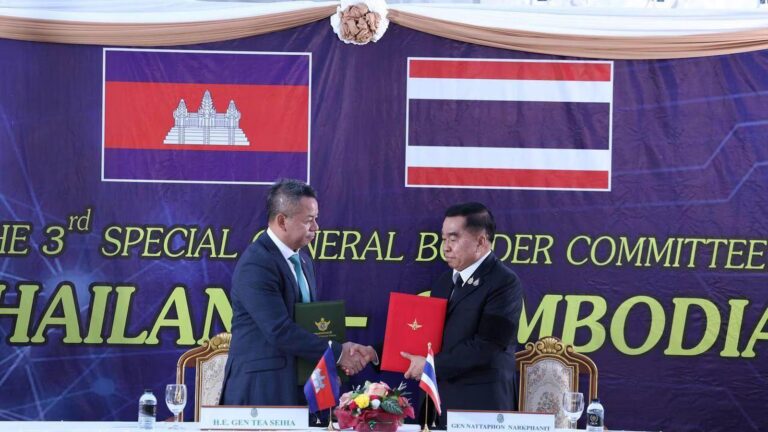 Thailand and Cambodia sign new ceasefire agreement to end border fighting Thailand and Cambodia sign new ceasefire agreement to end border fighting
