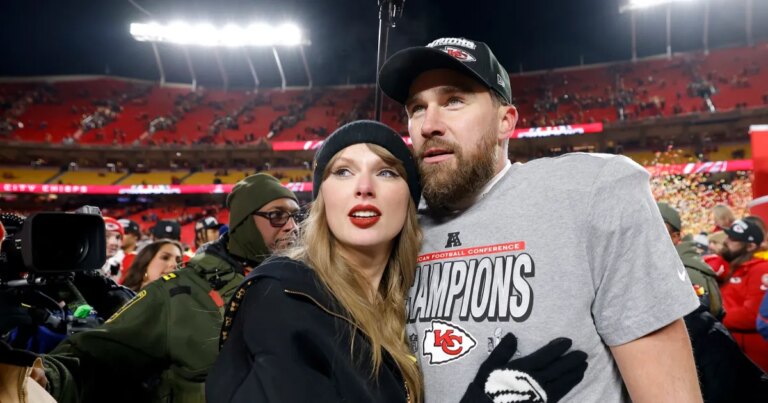 Travis Kelce Refuses to Reveal What Taylor Swift Got Him for Christmas