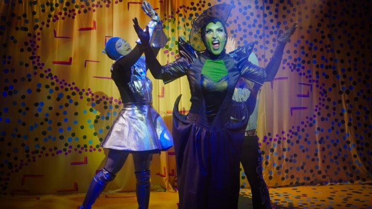 ‘It’s behind you!’ How Britain goes wild for pantomimes during the holidays : NPR