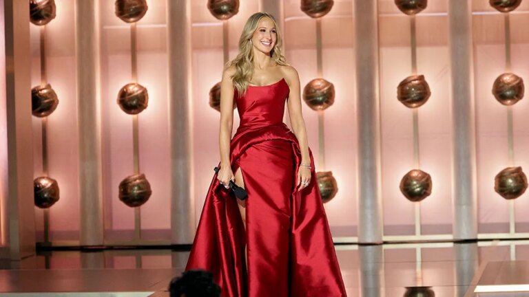 Nikki Glaser Golden Globe 2026