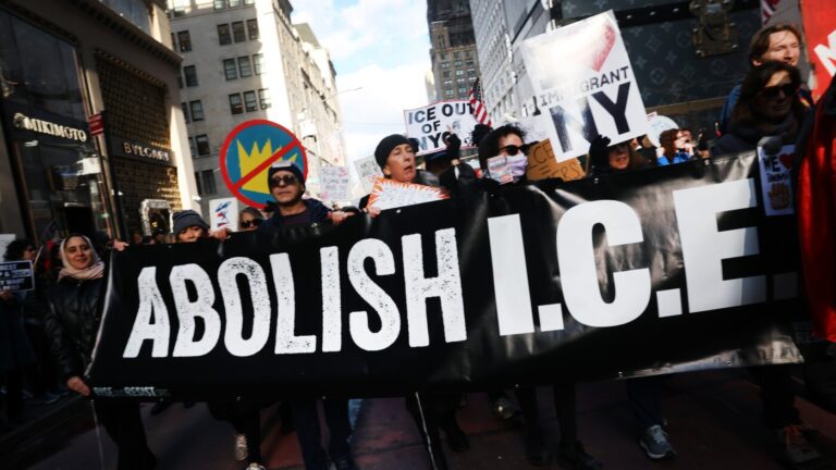 Anti-ICE protests across U.S. demand justice for Renee Good’s death : NPR