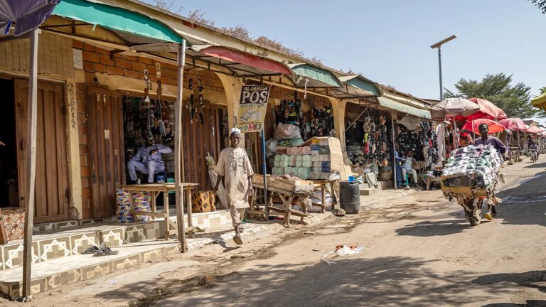 Armed attackers raid Nigeria market, kill dozens of people and kidnap others Armed attackers raid Nigeria market, kill dozens of people and kidnap others