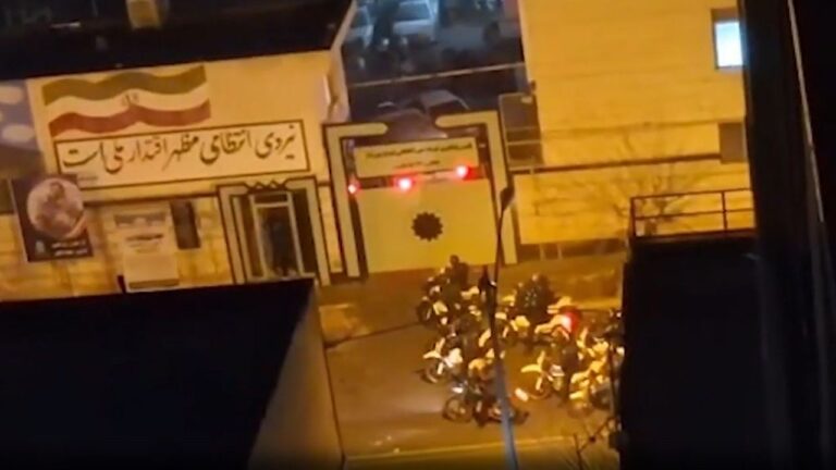 Armed protesters clash with security forces in Iran as deadly unrest continues nationwide