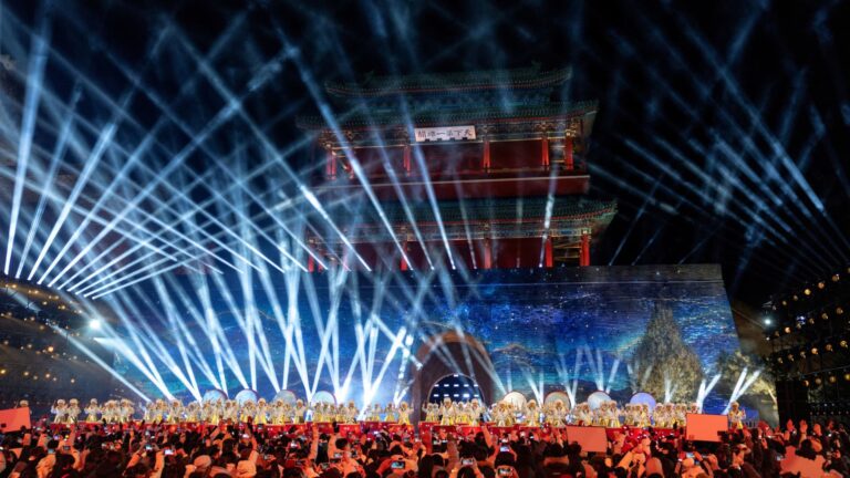 Asia markets slip as investors assess Greenland; await China data