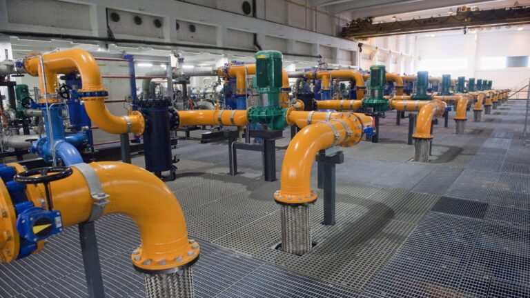 Big Tech’s AI data center push is spawning a new heat economy