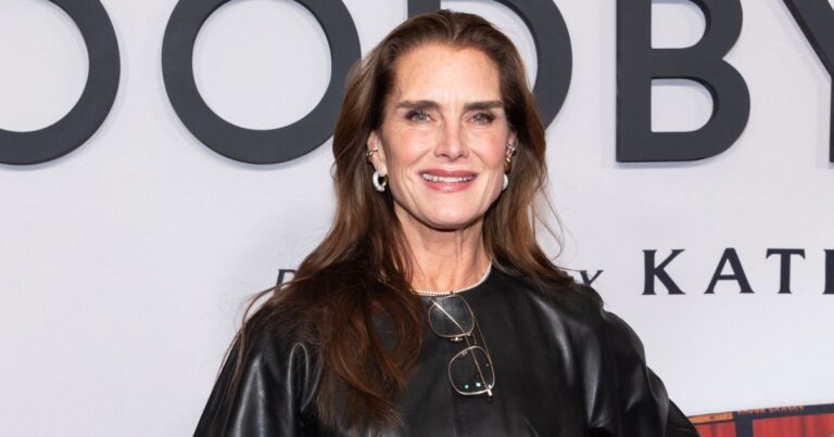 Brooke Shields’ Travel Sneakers Are Available on Amazon