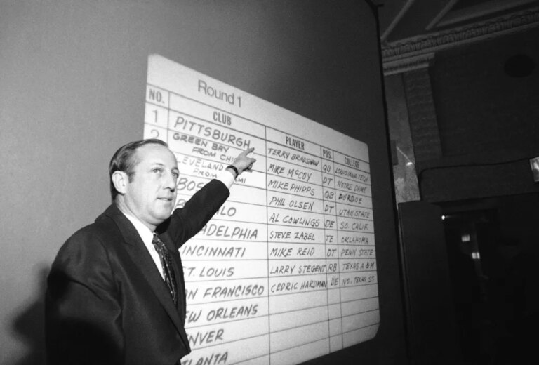 Coin flip cost the Bears Terry Bradshaw