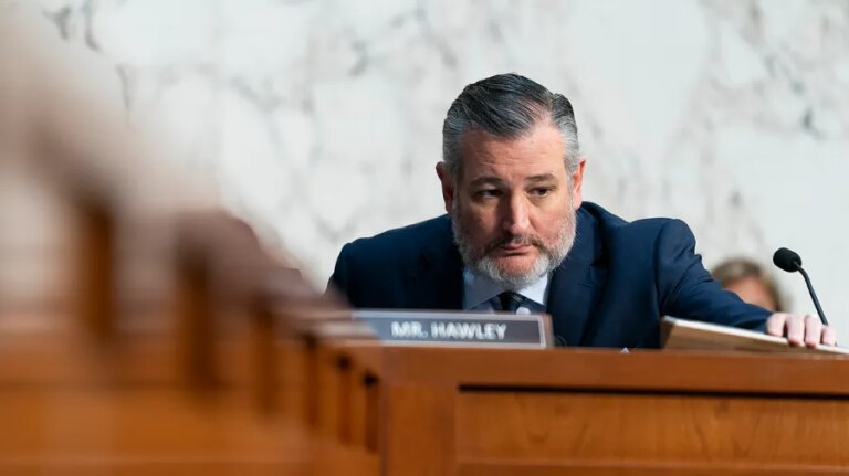 Cruz says it is ‘overwhelmingly in America’s national interest’ to acquire Greenland Cruz says it is ‘overwhelmingly in America’s national interest’ to acquire Greenland