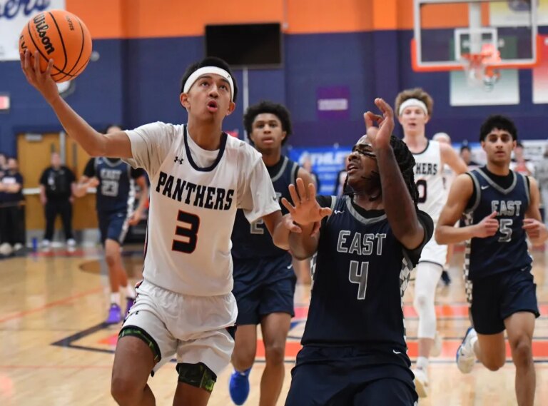 Ethan Vahl lifts Oswego past Oswego East