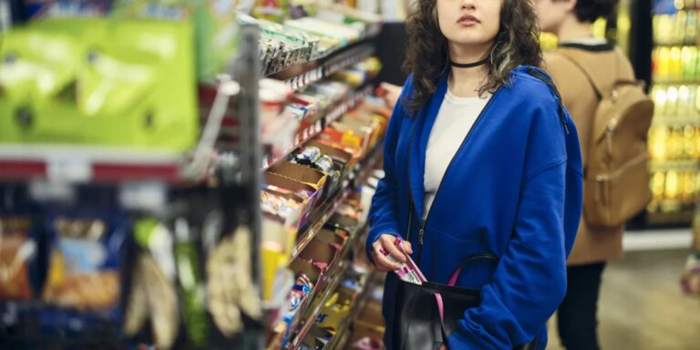 Gen Z is rebelling against the economy with ‘disillusionomics,’ tackling near 6-figure debt by turning life into a giant list of income streams