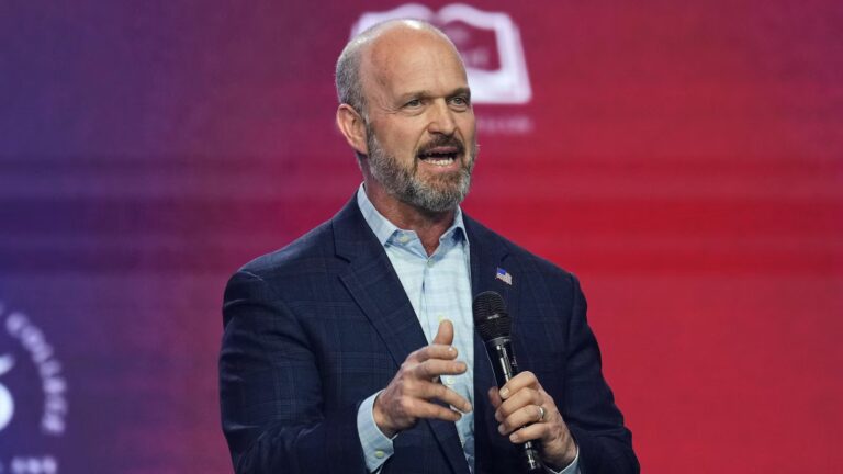 Heritage Foundation calls on US to prioritize marriage and family in new report Heritage Foundation calls on US to prioritize marriage and family in new report