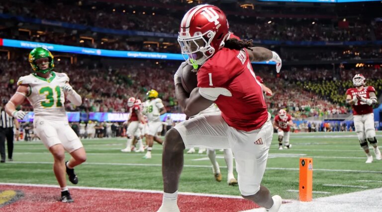 Indiana crushes Oregon 56-22, reach first national championship game