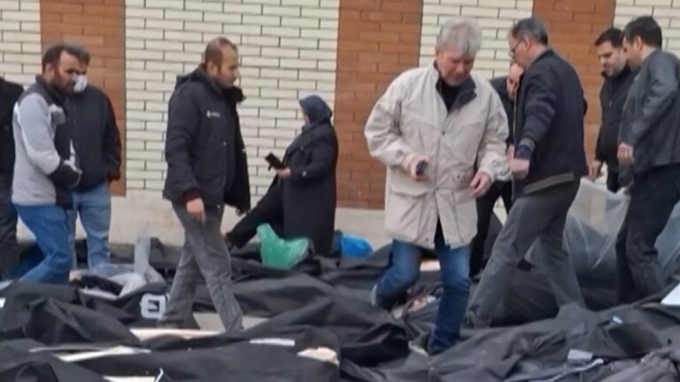 Iran protests: 2,500 killed, activists say, as judiciary promises swift trials