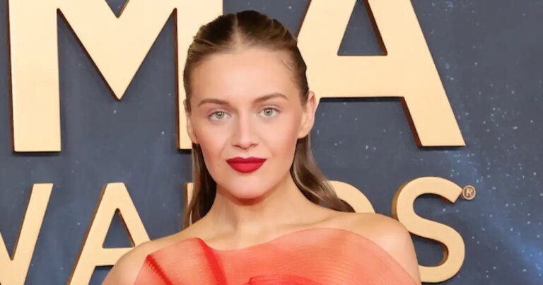 Kelsea Ballerini Mourns Dog Dibs’ Death After Lengthy Cancer Battle Kelsea Ballerini Mourns Dog Dibs' Death After Lengthy Cancer Battle