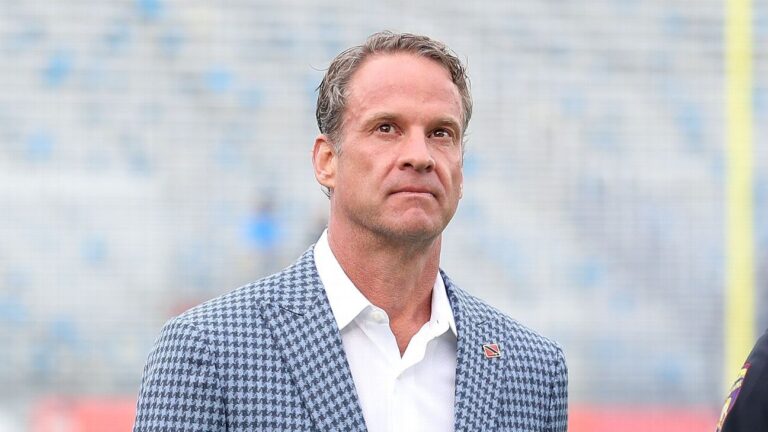 Lane Kiffin shouts out Ole Miss on social media after Fiesta Bowl loss Lane Kiffin shouts out Ole Miss on social media after Fiesta Bowl loss