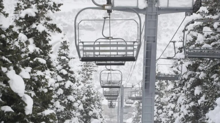 Major ski resorts are short on something essential: Snow