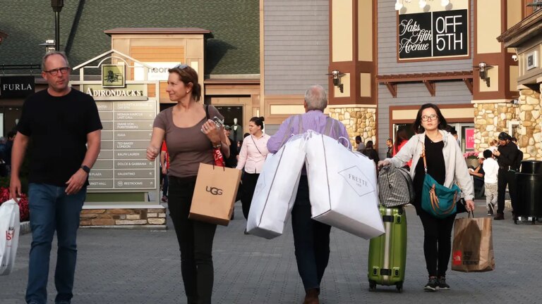 Many Saks OFF 5TH locations closing nationwide following bankruptcy filing Many Saks OFF 5TH locations closing nationwide following bankruptcy filing