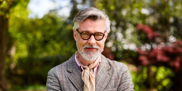 My wealthy friend invited me to stay, but he doesn’t need more ‘stuff.’ What do I get the man who has everything?