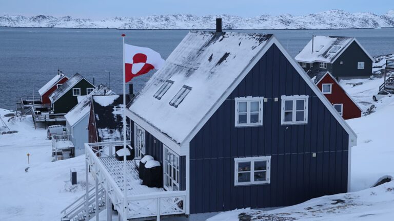 Nikkei 225, CSI 300, Kospi Nikkei 225, CSI 300, Kospi