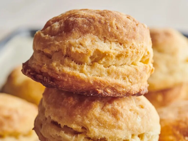 Recipe: Fluffy Southern biscuits