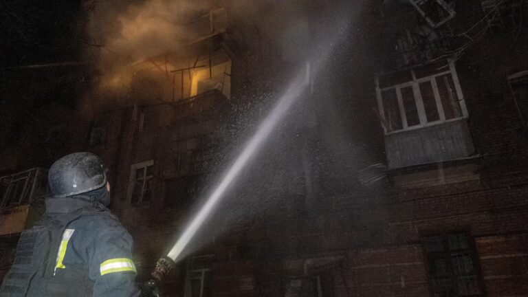 Russian attacks on Ukraine kill 1 and wound 23 ahead of second day of peace talks