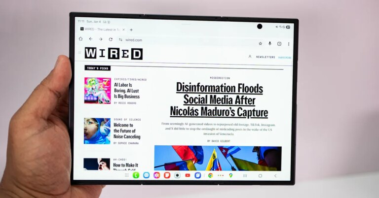 Samsung Galaxy Z Trifold Hands On: This Is the Phone-Tablet Hybrid You're Looking For