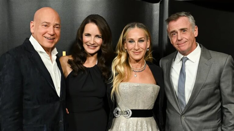 Sarah Jessica Parker Has 'Sex and the City' Reunion at Golden Eve