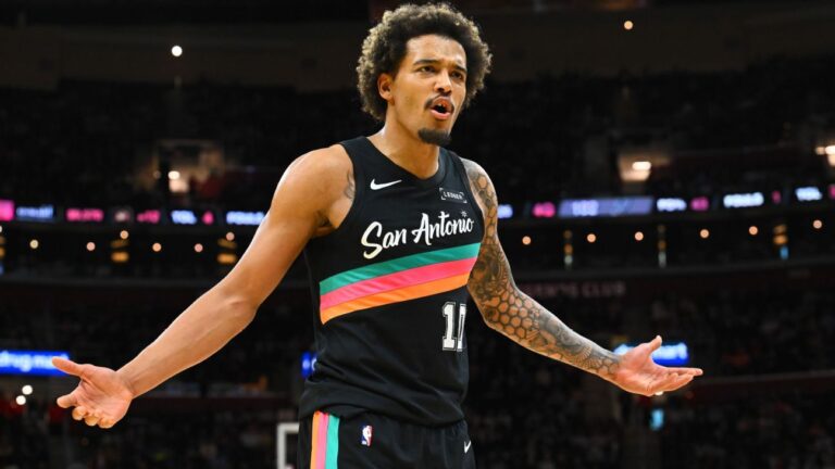 Spurs' Sochan downplays confrontation with Lakers' Vanderbilt