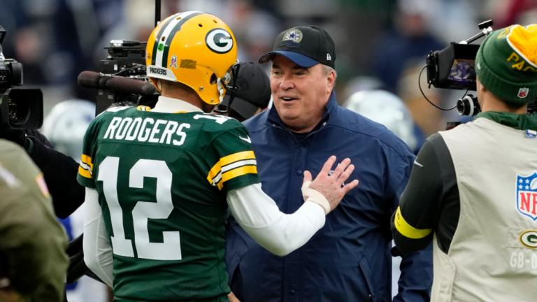 Steelers coach Mike McCarthy 'definitely' wants Aaron Rodgers on team in 2026