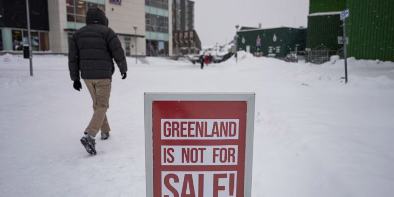 Stock futures slump as U.S.-Europe trade tensions ramp up over Trump’s Greenland demands