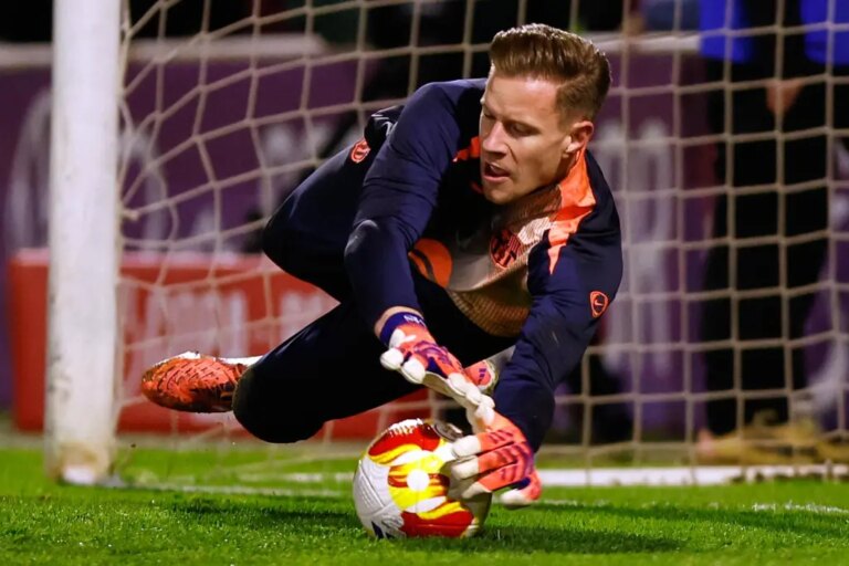 Ter Stegen deja el Barcelona y se une a préstamo al Girona antes del Mundial – Chicago Tribune
