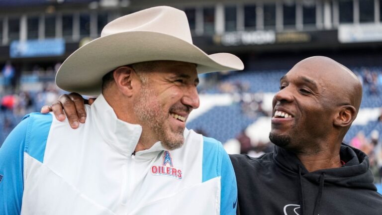 Texans' Ryans, Pats' Vrabel have turned around former teams