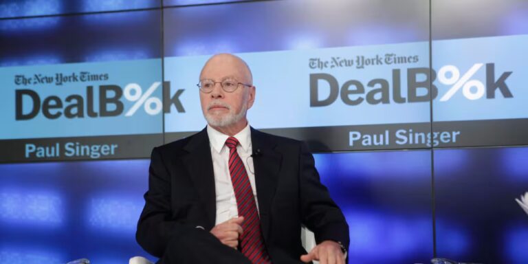 This hedge-fund billionaire bet on a Venezuela-linked oil refiner at just the right time