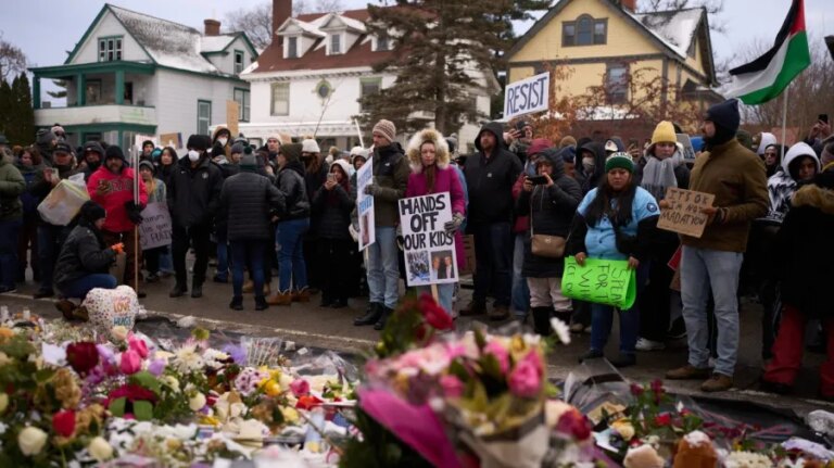 Thousands of protesters rally against ICE in Minneapolis, other cities after shooting
