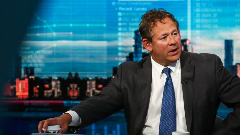 Trump set for final Fed chair interview before naming pick this month