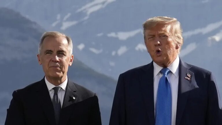 Trump threatens 100 percent tariff on Canada if it makes deal with China