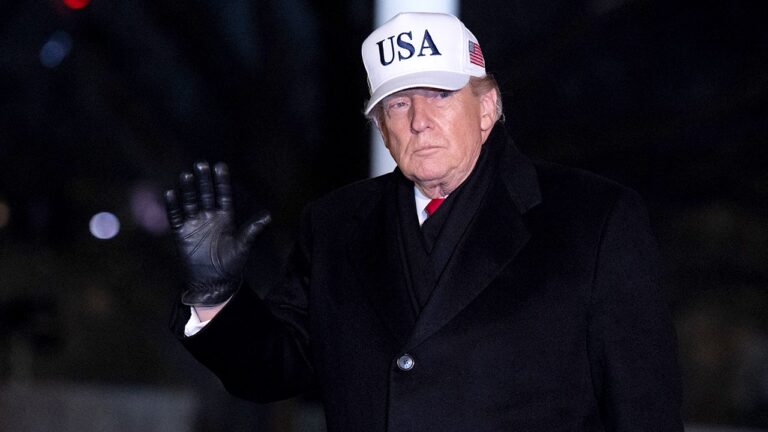 Trump warns Minneapolis mayor he's 'playing with fire' after immigration enforcement conversation